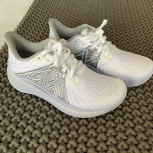 New Balance Fresh Foam Vongo V5